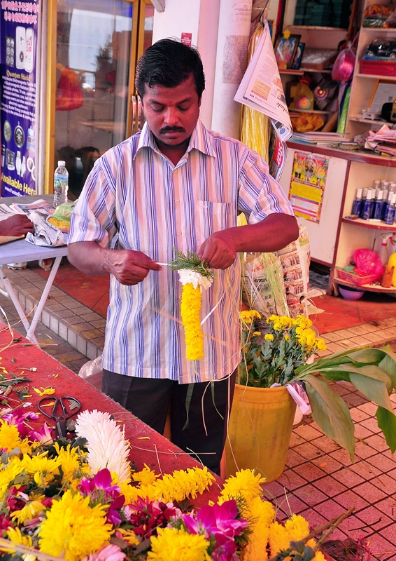 Flower Weaver